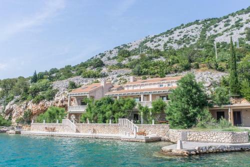 Apartments By The Sea Baric Draga (karlobag) - 15583