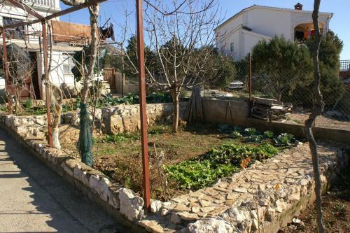 Apartments With A Parking Space Grebastica (sibenik) - 4311
