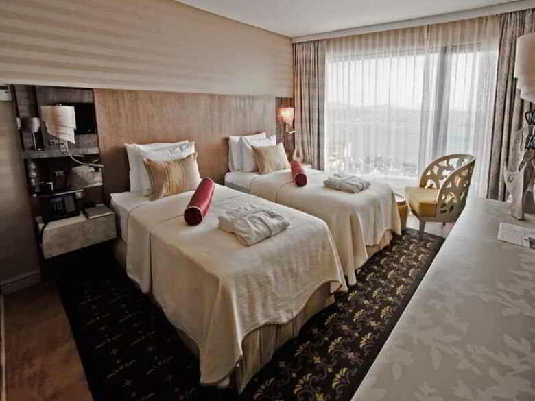 Opera Hotel