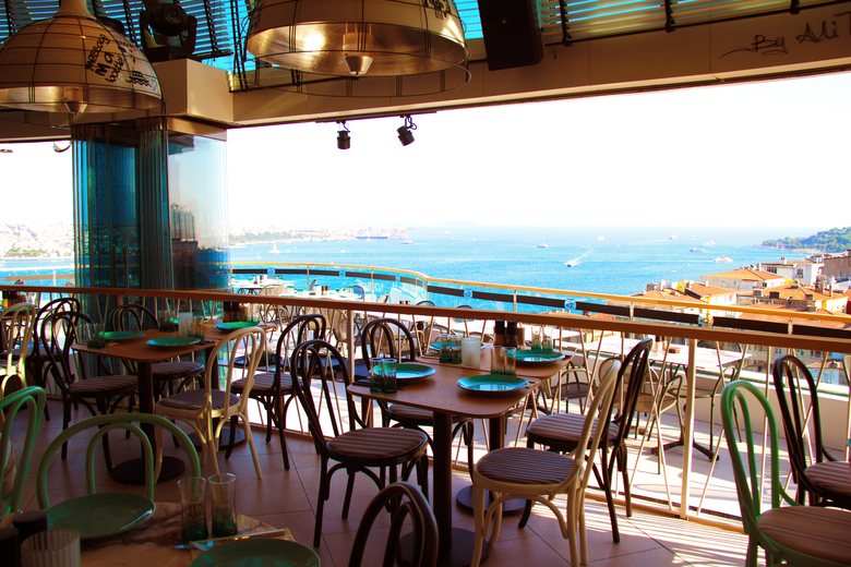 Opera Hotel