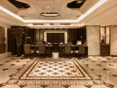 Hotel Paramount Gallery