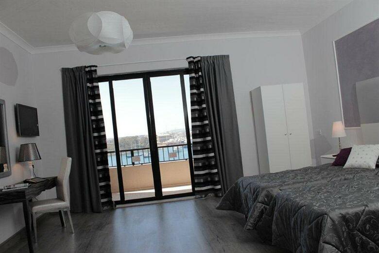 Sliema Marina Hotel