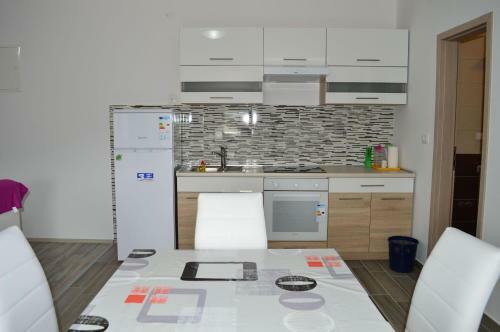 Apartments Slavica 1310