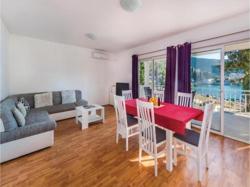 Two-bedroom Apartment In Blace