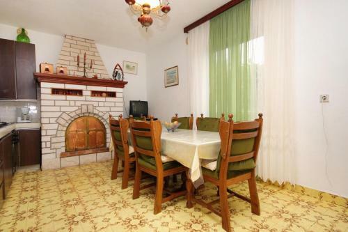 Apartment Prigradica 9140a