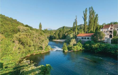 Two-bedroom Apartment In Blato