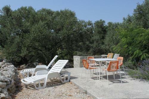 Apartments With A Parking Space Bozava (dugi Otok) - 8123