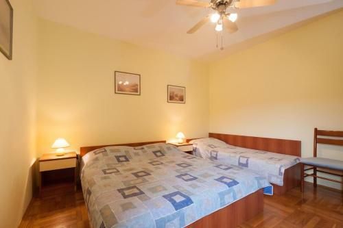 Apartment Bozava 8124b
