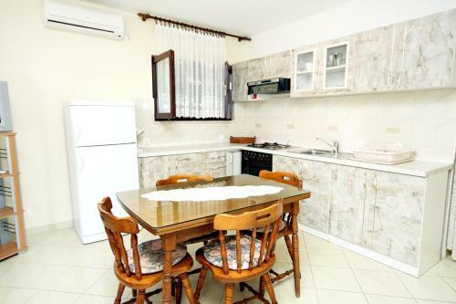 Apartments By The Sea Brgulje (molat) - 6241