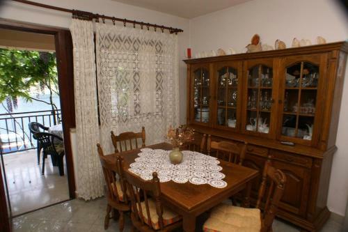Apartments By The Sea Brna (korcula) - 4463