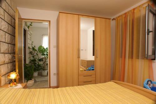 Apartments By The Sea Brna (korcula) - 4463