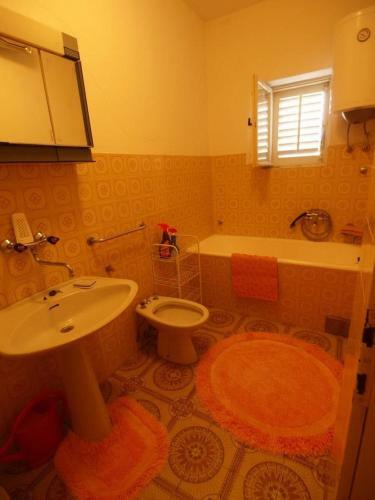Hostal Guest House Brodarica