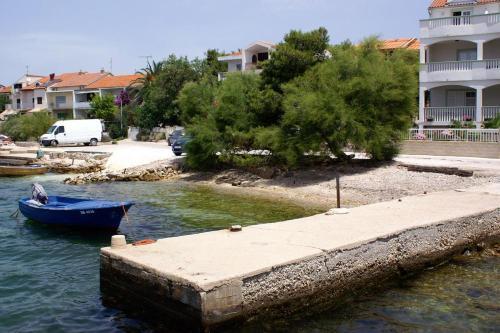 Apartments By The Sea Brodarica (sibenik) - 4195