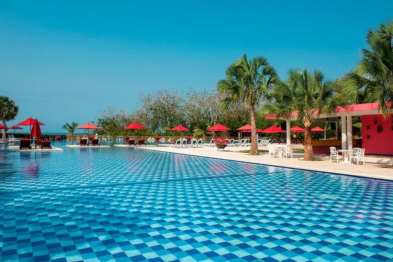 Hotel Decameron Bar� All Inclusive
