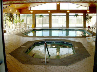 Holiday Inn Express Hotel & Suites Bad Axe
