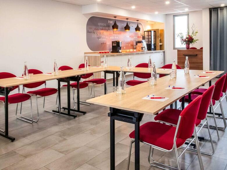 Hotel Ibis Cannes Mouans Sartoux