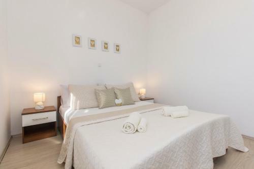 Apartment Pianino