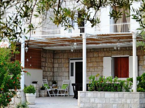 Villa Lina