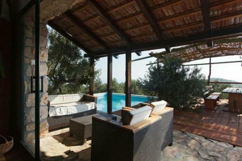 Secluded House With A Swimming Pool Brusje (hvar) - 12493