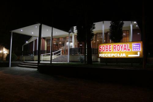 Hostal Guest House Royal