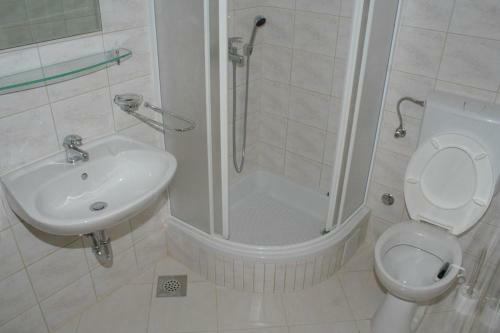 Apartments By The Sea Stanici (omis) - 2775