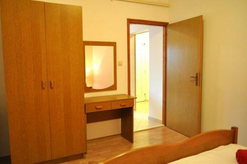 Apartment Okrug Gornji 6067a