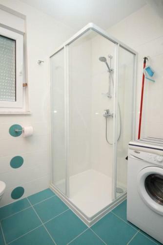 Apartment Biograd Na Moru 6438a
