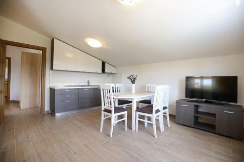 Villa Almond