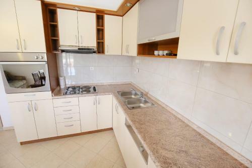 Villa Almond