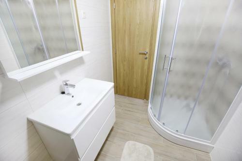 Villa Almond