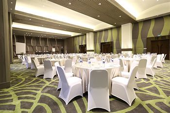 Hotel Grand Whiz Kelapa Gading