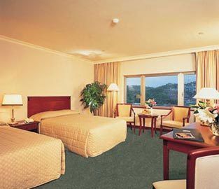 Hotel Evergreen Laurel