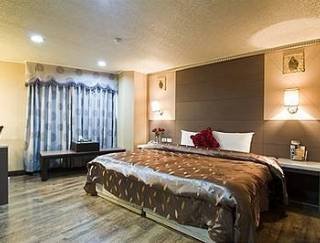 Sanduo Hotel (family)