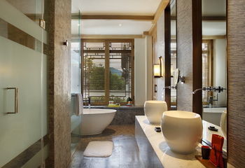 Hotel Indigo Lijiang Ancient Town