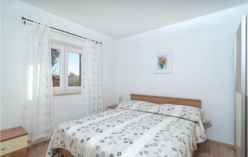 Five-bedroom Holiday Home In Donji Humag