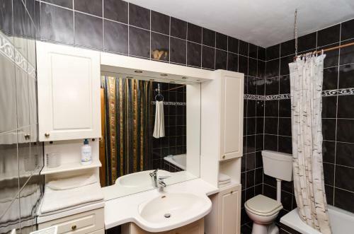 Apartments Leme?