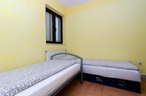 Apartments Leme?