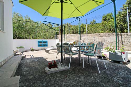 Apartments Neven
