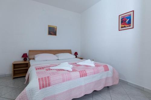 Apartments Nevela