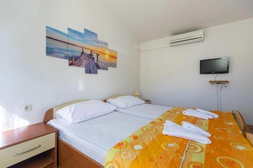 Apartments Nevela