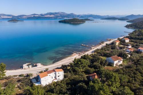 Apartments Nevela