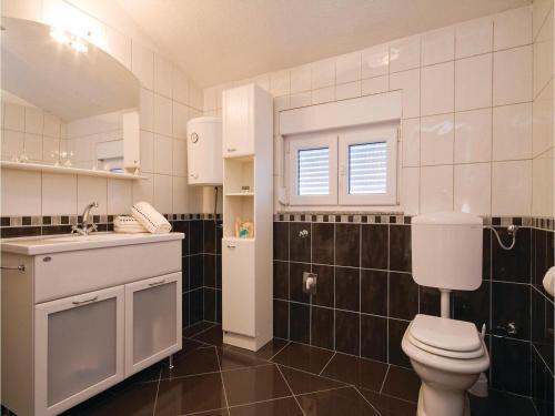Holiday Home Pakostanska Br. I