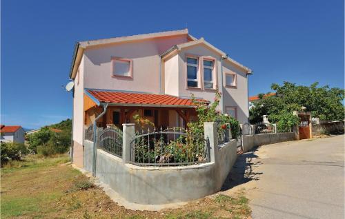 Holiday Home Pakostanska Br. I