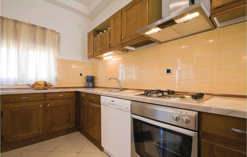 Holiday Home Pakostanska Br. I