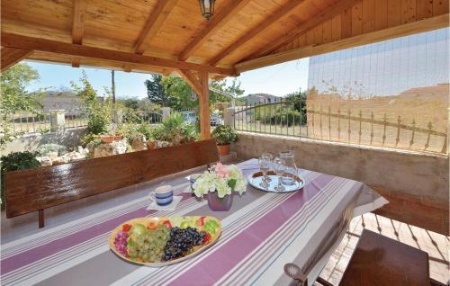 Holiday Home Pakostanska Br. I