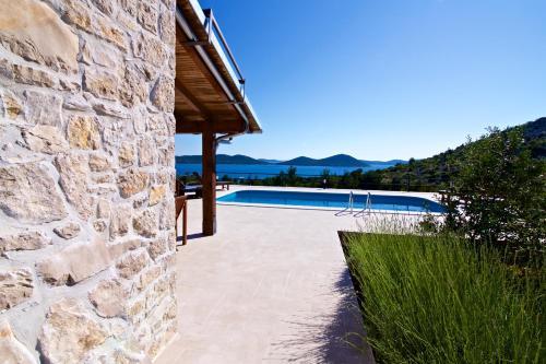 Holiday Home Svemir