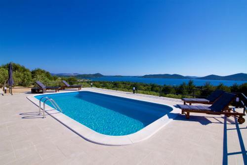Holiday Home Svemir