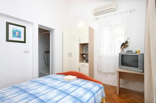 Apartments By The Sea Drasnice (makarska) - 6652