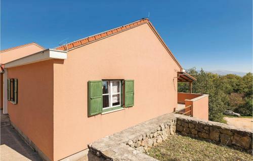 Five-bedroom Holiday Home In Drnis