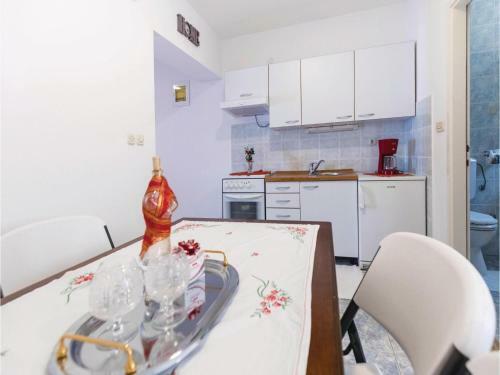 Four-bedroom Apartment In Duba